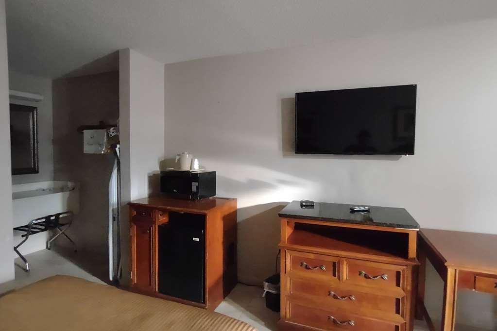 Carom Inn Denham Springs-Batonrouge Oda fotoğraf